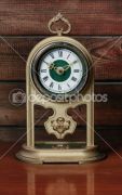 dep_3799699-Old-clock